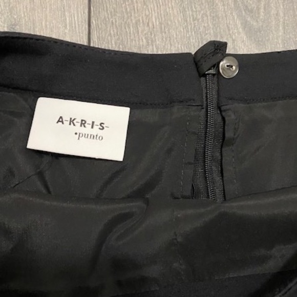 Akris Punto Fit and Flare Black Skirt Size 6 - Picture 2 of 8